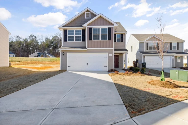 Detached Garage Cost per Square Foot: What Homeowners Actually Pay