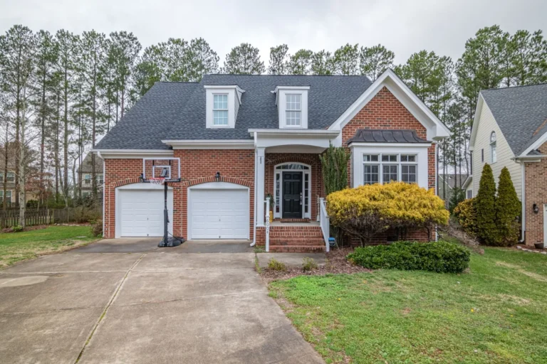 Detached Garage with Apartment Cost: What to Budget in 2026