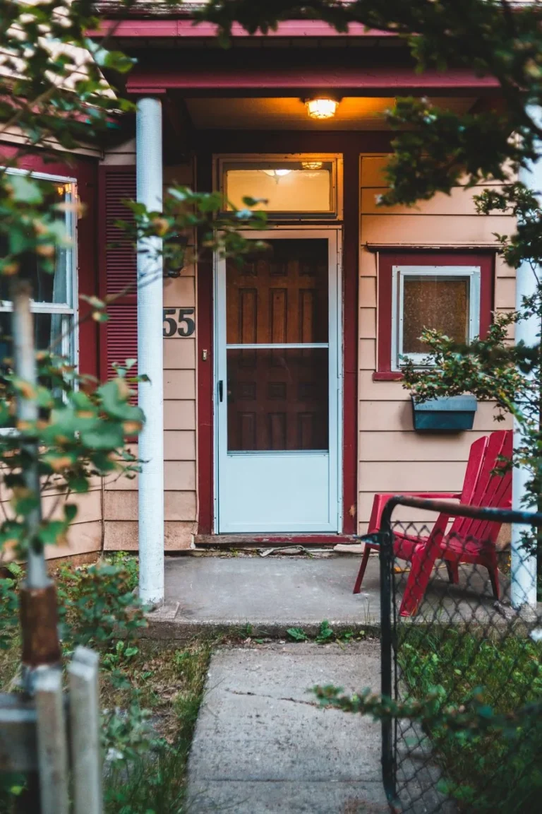 Front Porch Ideas on a Budget: 15 Easy Ways to Refresh Your Entryway